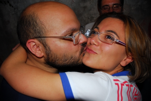 e zulu la punisce... nico cornuto! :)